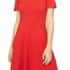 LADY DRESS CHANGE MAGIC (3 DRESSES SET) - Image 2