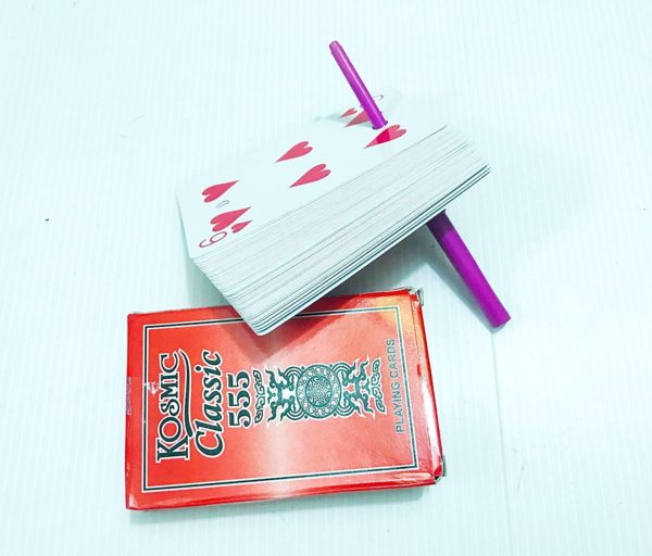CHOPSTICK CARD DECK MAGIC TRICK