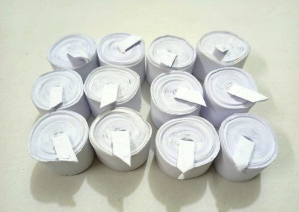 MOUTH COIL MAGIC TRICK (WHITE) / MAGICIAN MOUTH COIL PROP (SET OF 12)
