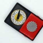 THE TIME MACHINE MAGIC TRICK / NEW TELL O CLOCK MAGIC - Image 4