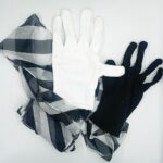 GLOVES TO STREAMER MAGIC TRICK (BLACK & WHITE) - Image 3